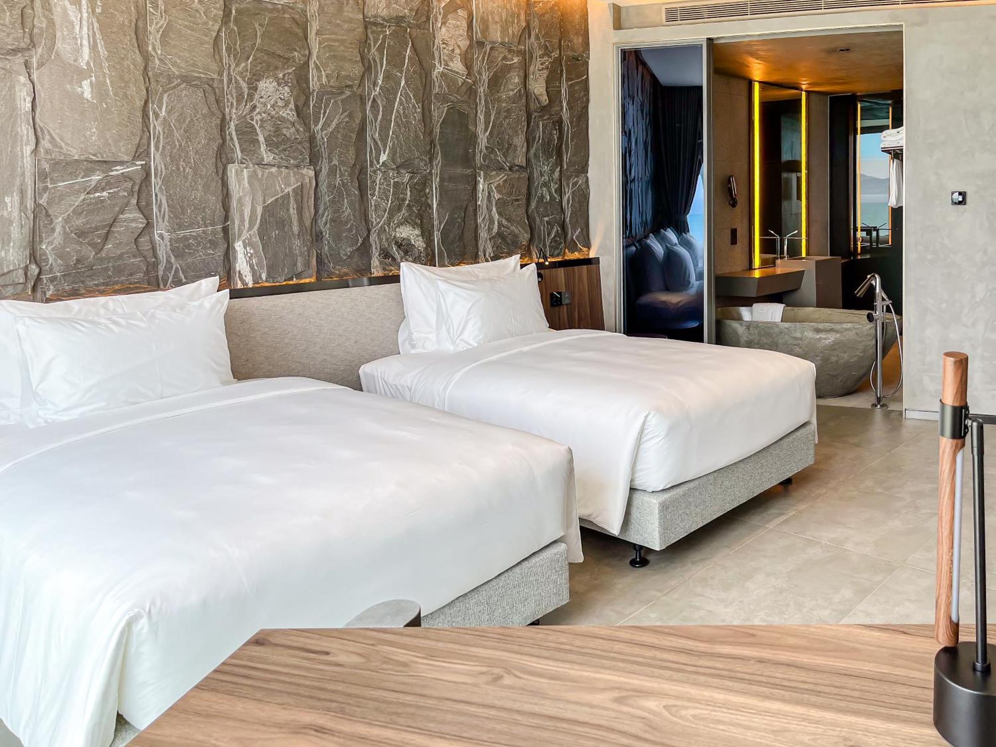 M Hotel Danang 外观 照片 Deluxe Room