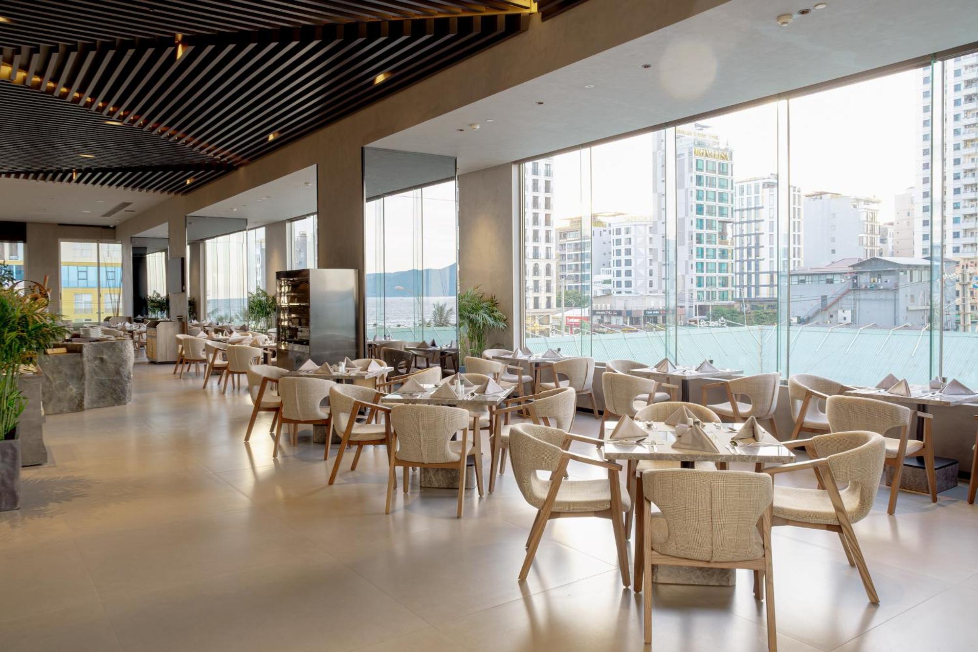 M Hotel Danang 外观 照片 The restaurant