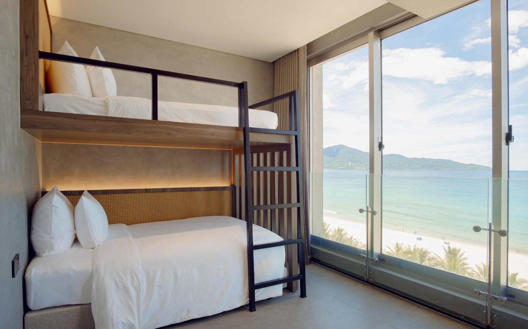M Hotel Danang 外观 照片 Family room with bunk beds